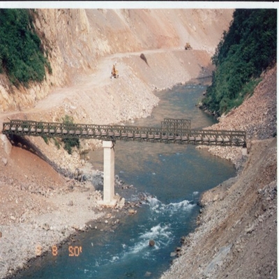 Przenośny kompaktowy panel Bailey Bridge do 60-tonowego ładunku gąsienicowego o szerokości 4,2 m